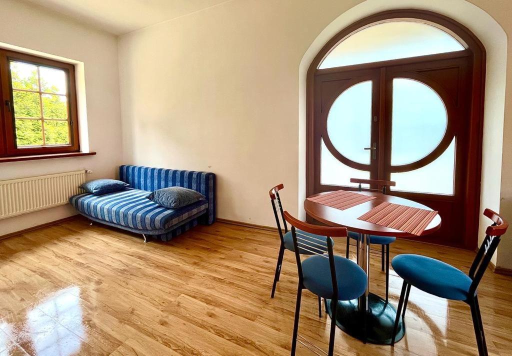 Apartament Willa Julia Karwia Zewnętrze zdjęcie