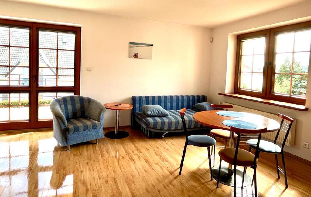 Apartament Willa Julia Karwia Zewnętrze zdjęcie